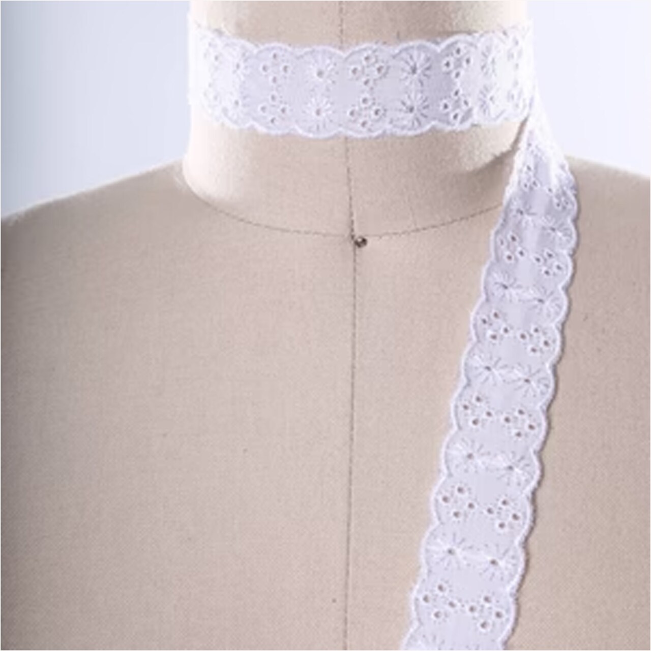 2 Yards Cotton Eyelet Ribbon Trim 1" Scalloped Lace for Clothing & Home Decor